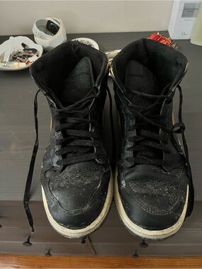 Men's Sneakers. SELLING AS LOT ONLY.  Read description